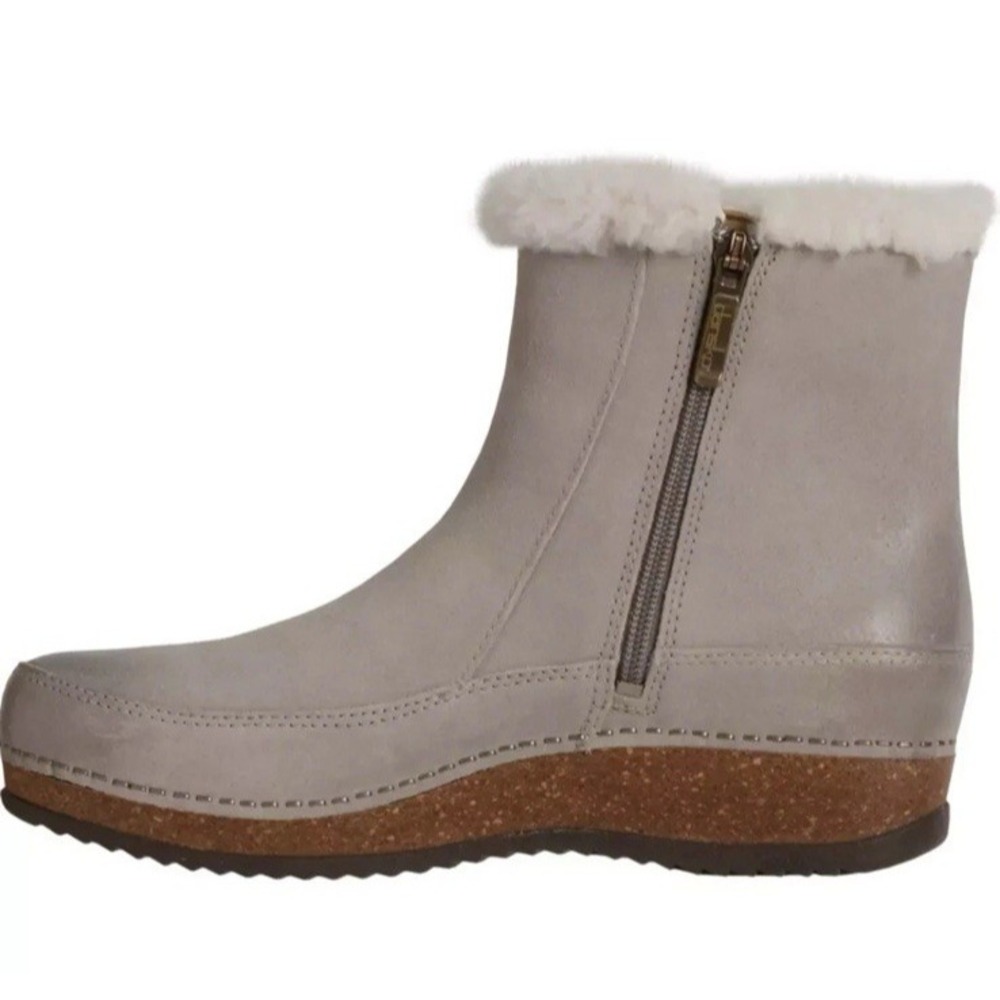 Dansko Women's Mitzy Cozy-Lined Boots - Suede, Zipper, Size 8.5 - 9US (39EU) - Picture 9 of 14